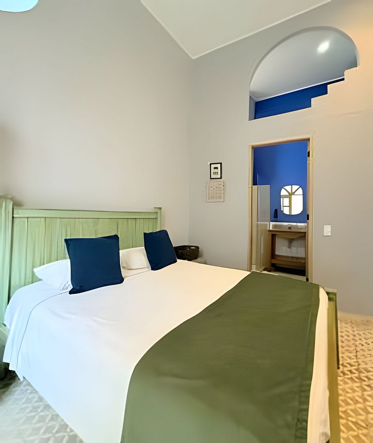 La Domínica, Hip Old Town Villa w/Rooftop Pool