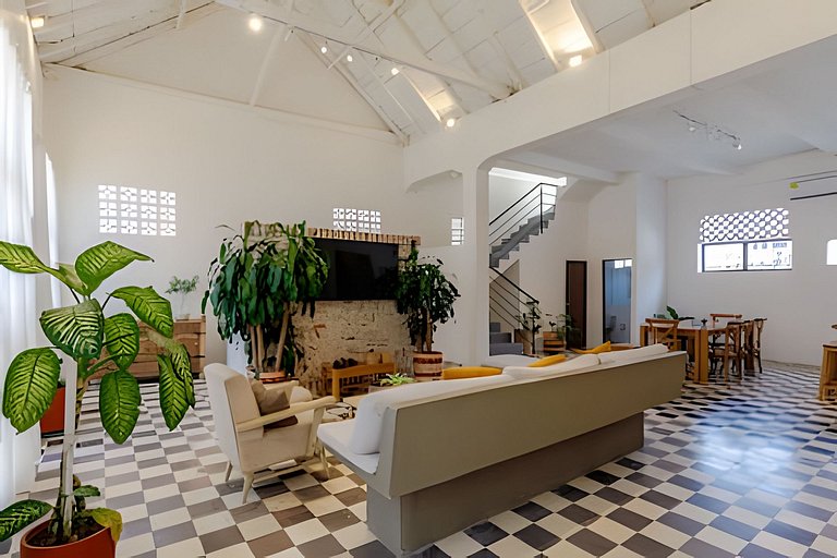 Casa Bruna, OldTown Chic Apt w/Rooftop Jacuzzi