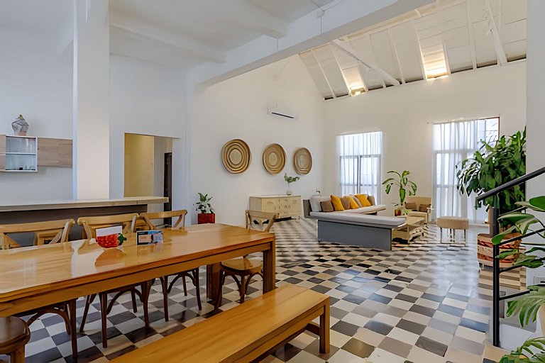 Casa Bruna, OldTown Chic Apt w/Rooftop Jacuzzi