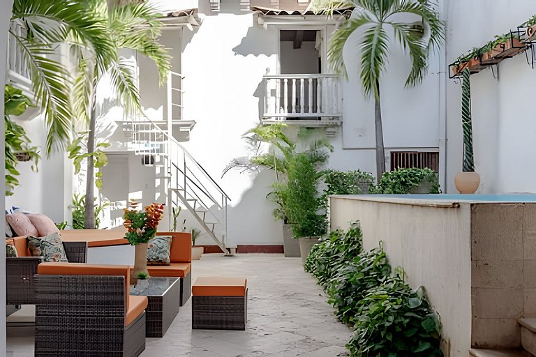 Casa Mayor, Magic & Authentic OldTown Villa w/Pool