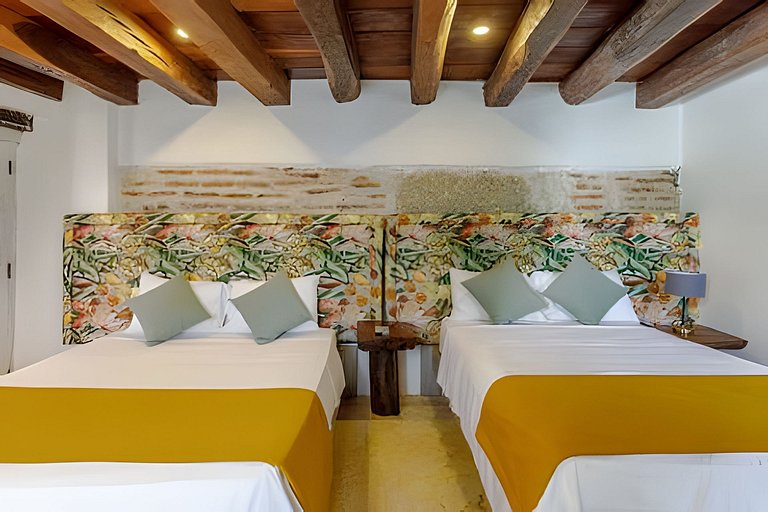 Casa Mayor, Magic & Authentic OldTown Villa w/Pool