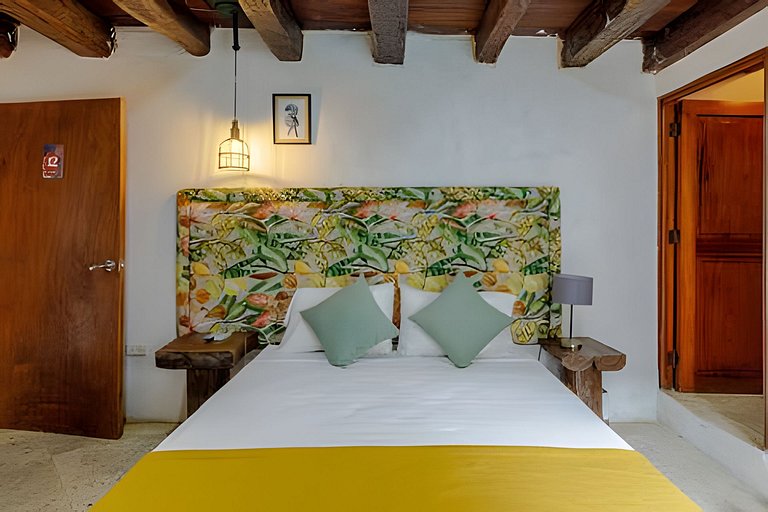 Casa Mayor, Magic & Authentic OldTown Villa w/Pool