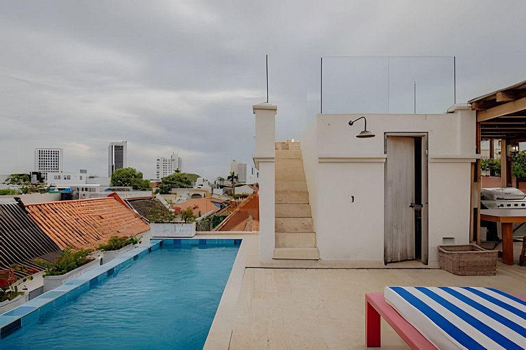 Casa Stella - Authentic Luxury Rooftop Pool