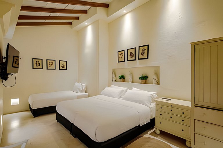 Casa Stella - Authentic Luxury Rooftop Pool