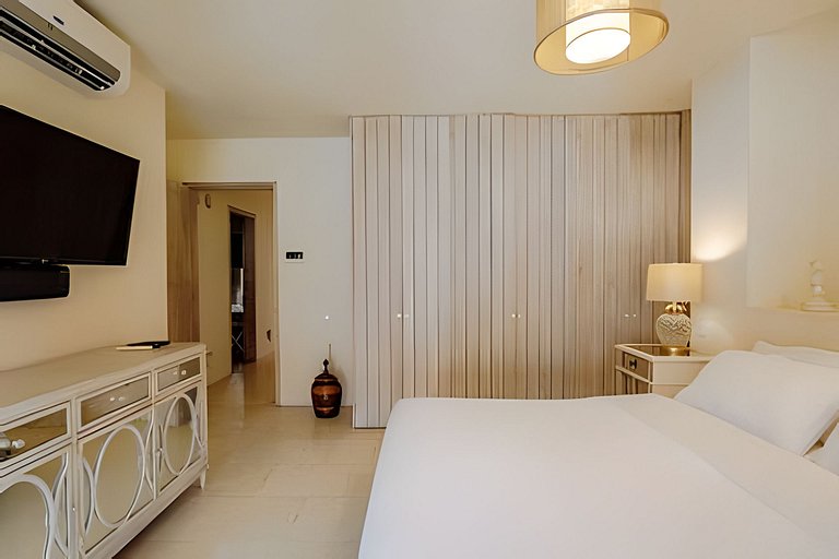 Casa Stella - Authentic Luxury Rooftop Pool