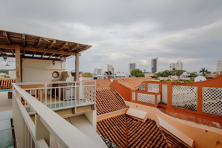 Casa Stella - Authentic Luxury Rooftop Pool