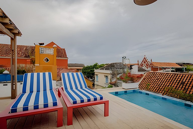 Casa Stella - Authentic Luxury Rooftop Pool