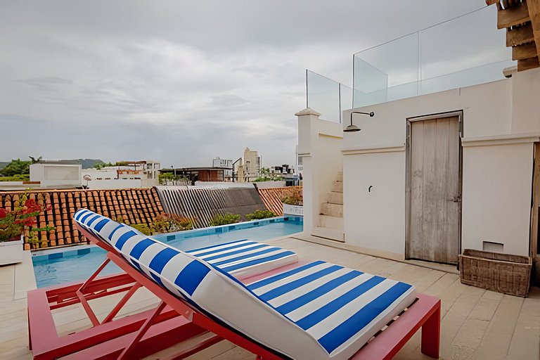 Casa Stella - Authentic Luxury Rooftop Pool