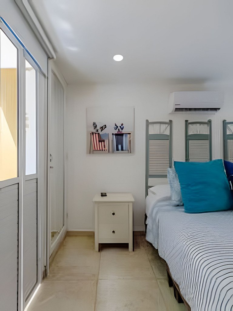 Quiet & Bright 2BR Old Town