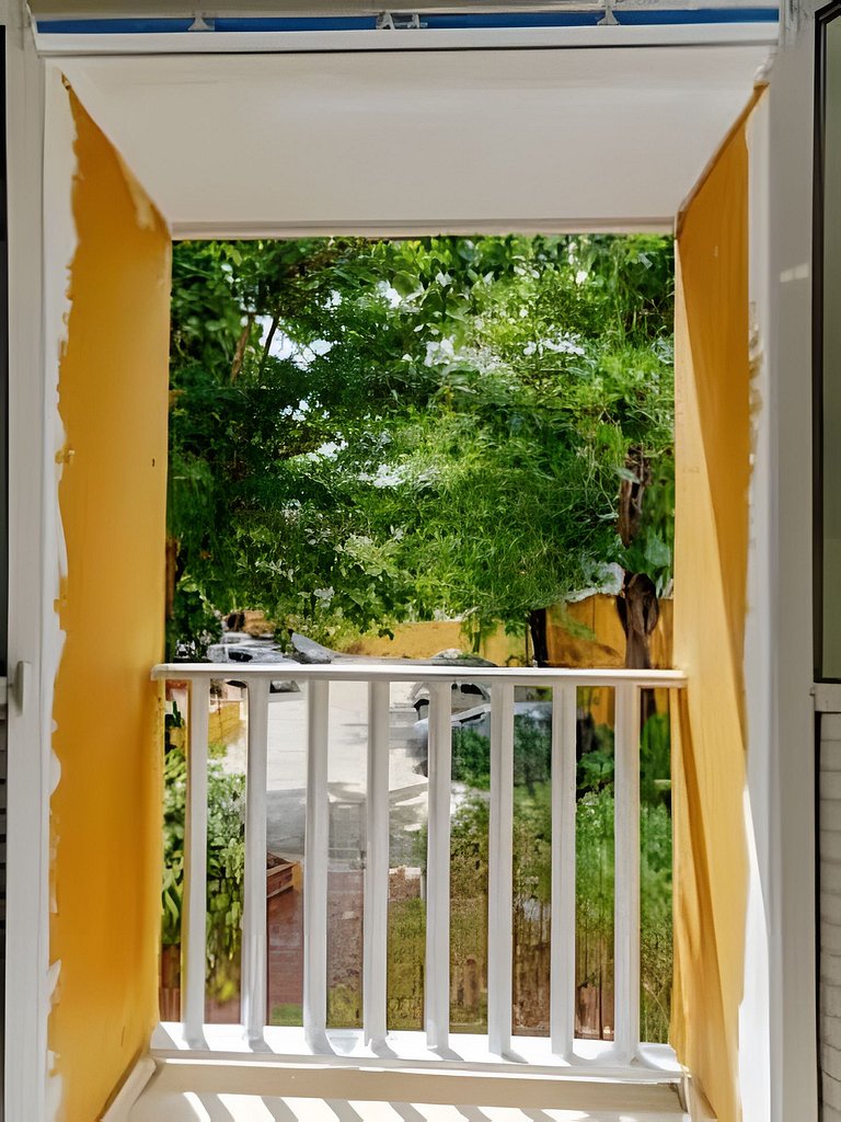 Quiet & Bright 2BR Old Town